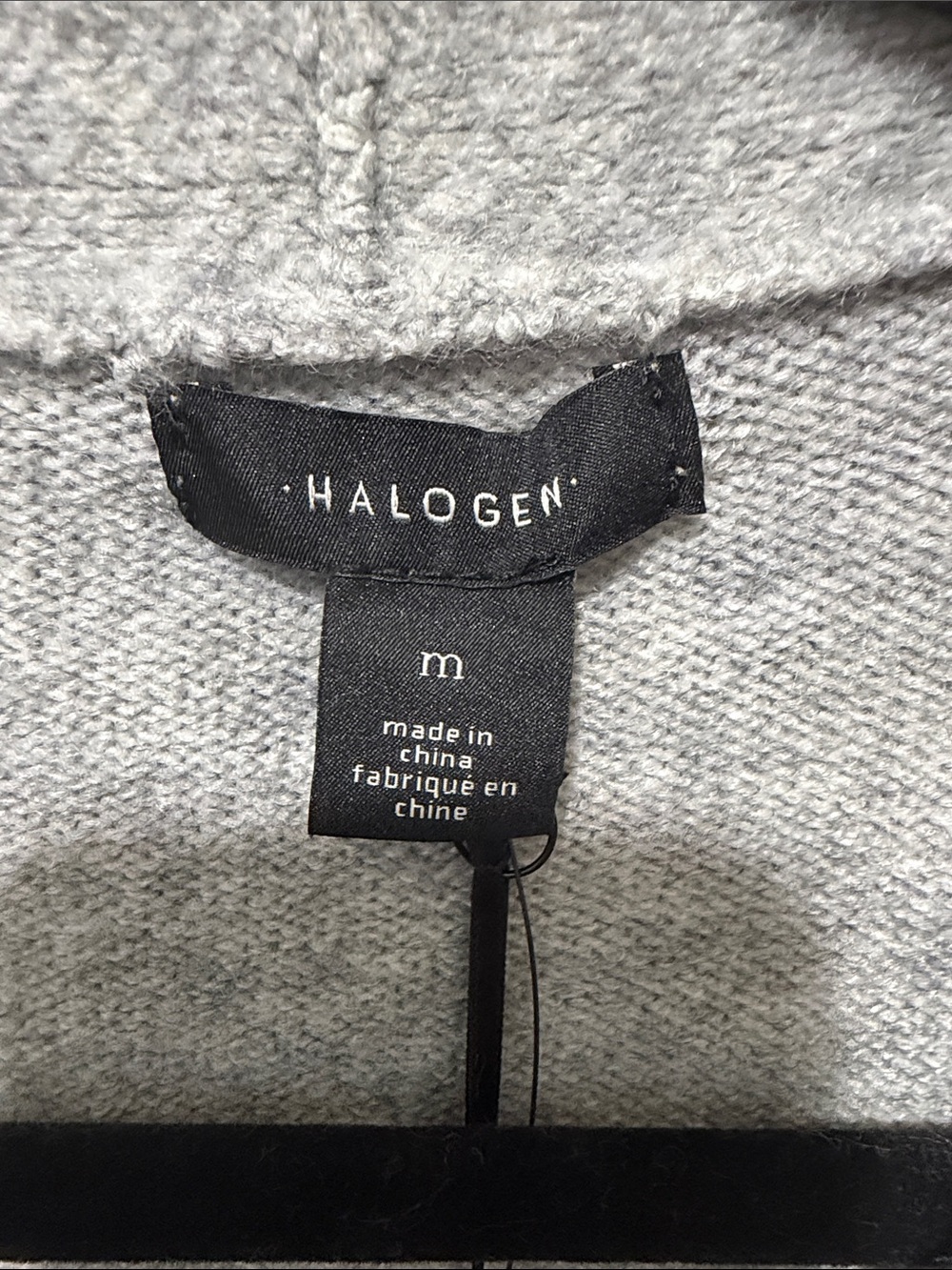 Halogen Women’s Light Gray V-Neck Button Cardigan - Picture 2 of 4